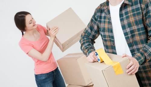House move loading process for removals in Archway
